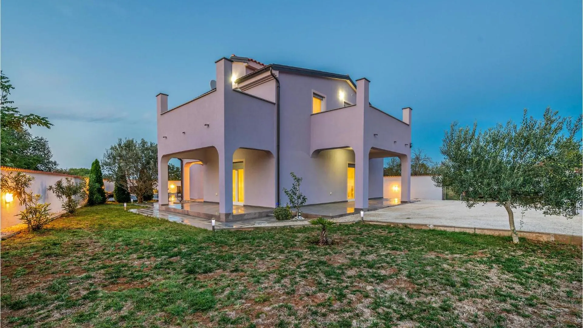 Nice Home In Pula With Outdoor Swimming Pool Holiday home